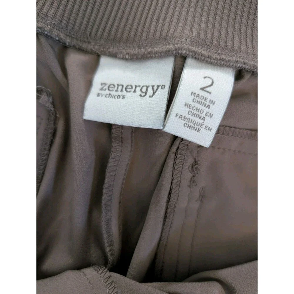 NWOT Chico's Zenergy Womens Bermuda Shorts Size 2 US 12 TAN Beach Stretch Casual - Picture 3 of 7